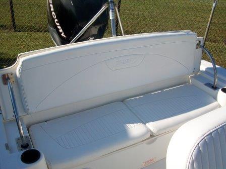 Boston Whaler Dauntless 22' Full Width Stern Seat Featuring Folding Backrest