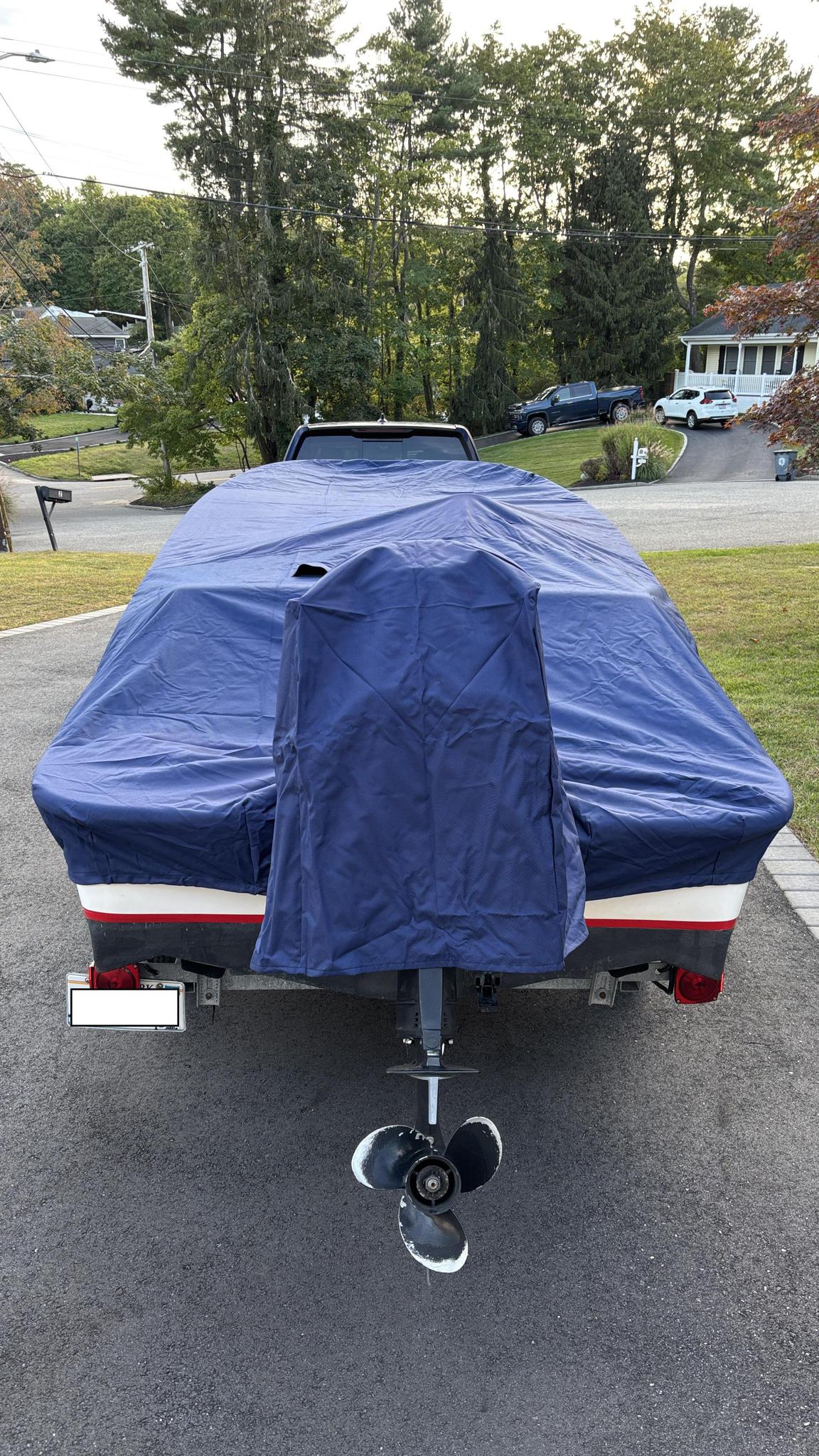 Discounted Boston Whaler 130 Sport Custom-Fit Boat Cover (2000-2007) - final sale
