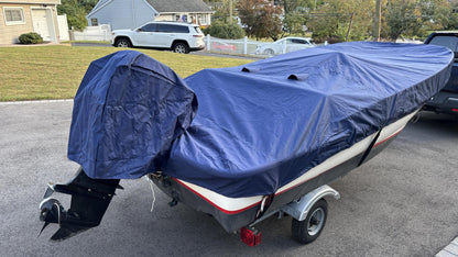 Discounted Boston Whaler 130 Sport Custom-Fit Boat Cover (2000-2007) - final sale