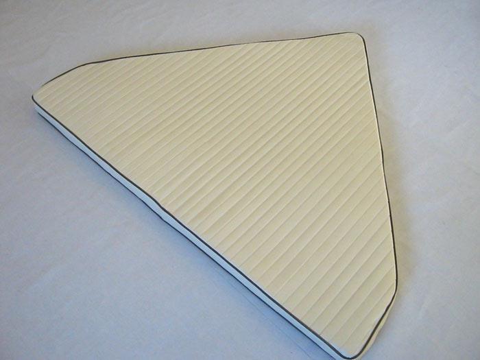 Boston Whaler Classic 15' Bow Cushion