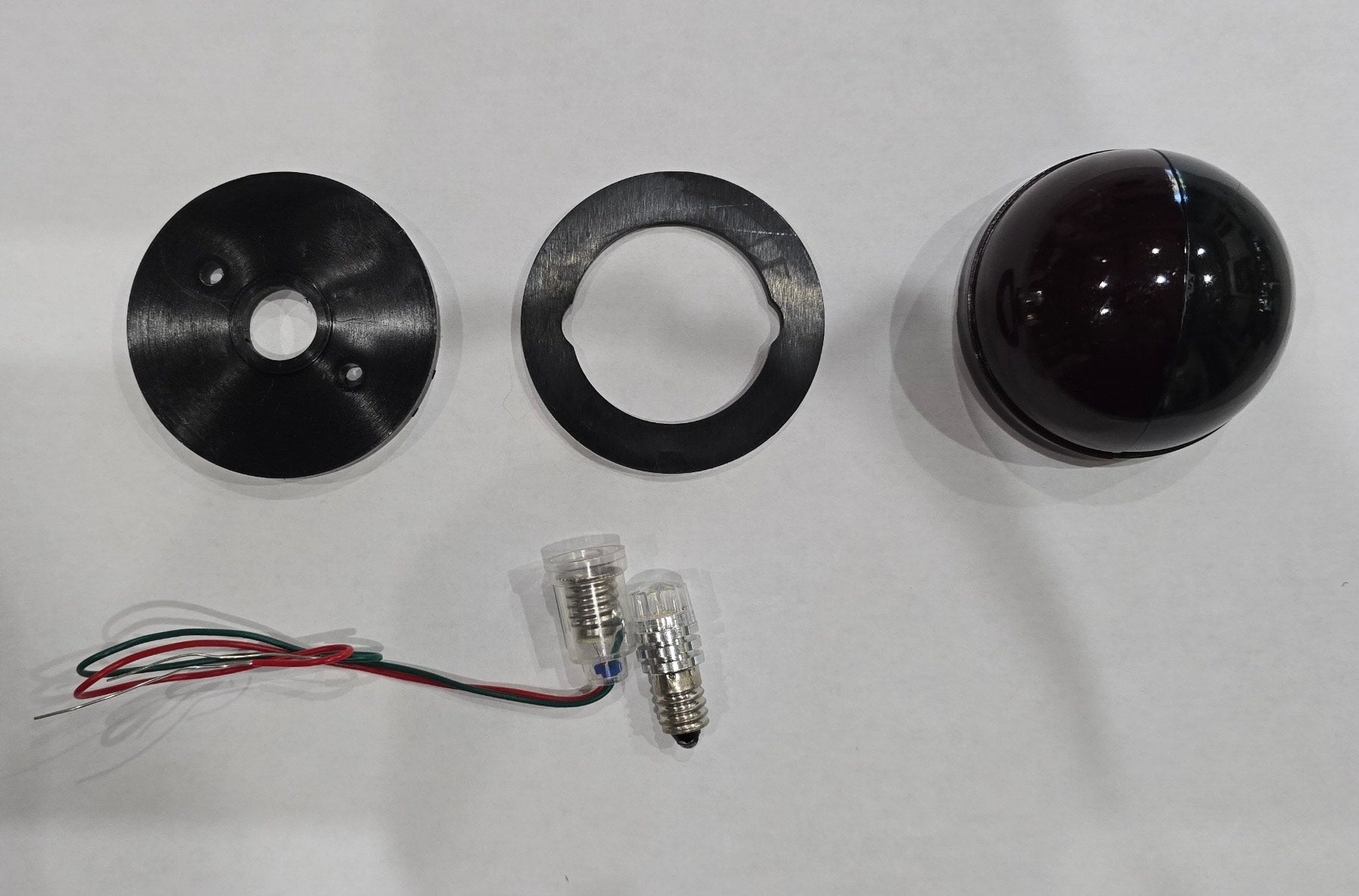 Perko for Boston Whaler Classic Bow Light (2003+) LED conversion kit installation parts