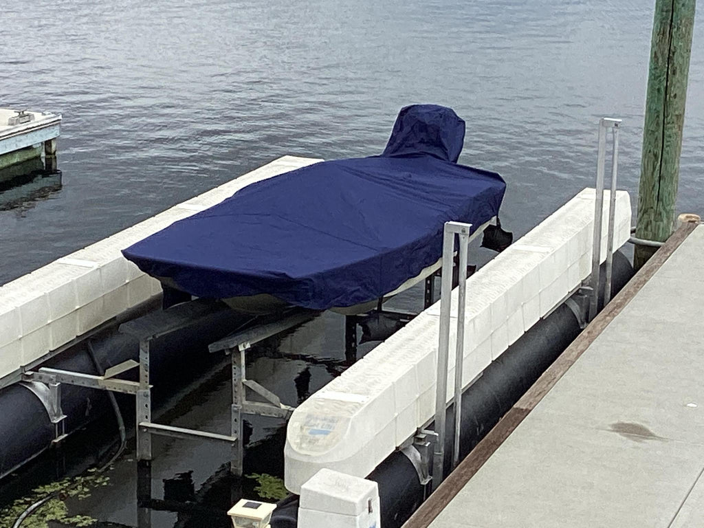 Boston Whaler Classic 13' Custom-Fit Boat Cover (1958-1999