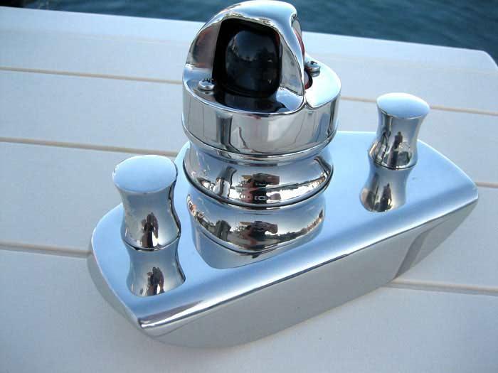 Boston Whaler Classic Bow Light (1958-1984), Navigation Light With Chock (Led) 316 Stainless *Not Perko*