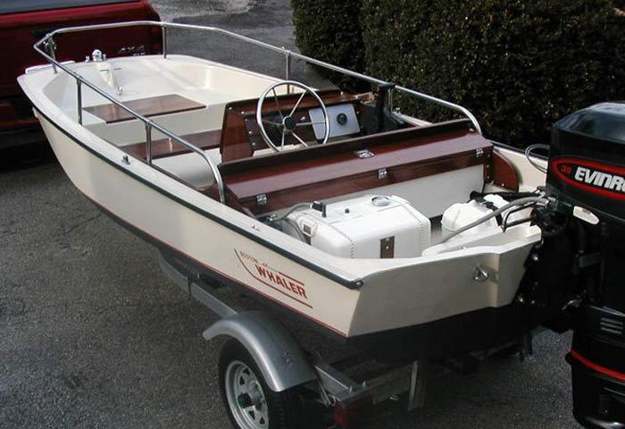 Boston Whaler Classic