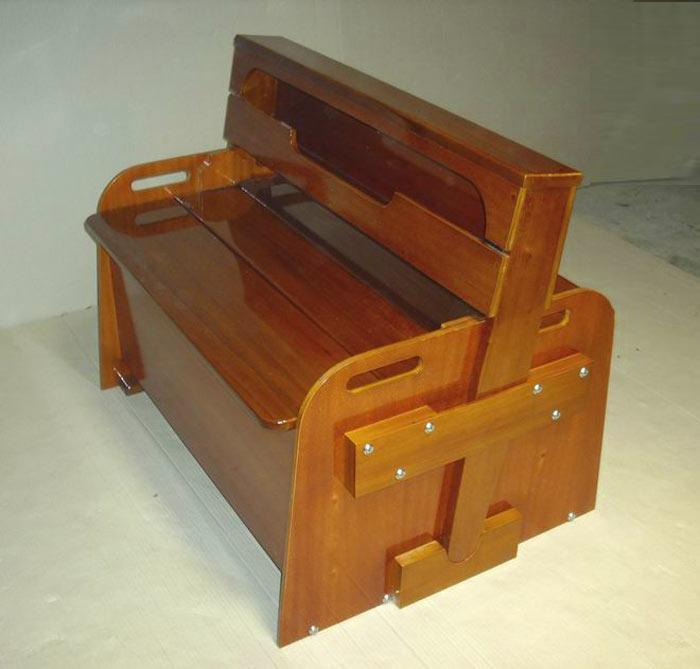 Blemished Boston Whaler Mahogany RPS Seat - Fits Classic 16'/17' Hulls
